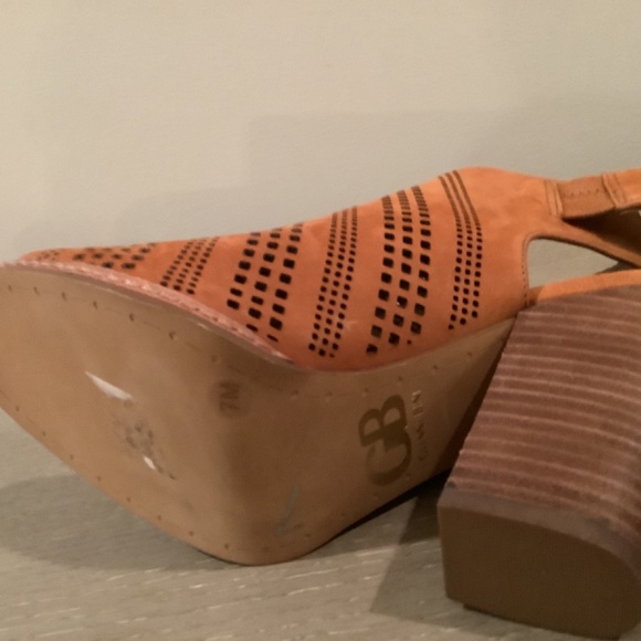 Gianni Bini open toe bootie - Picture 4 of 13